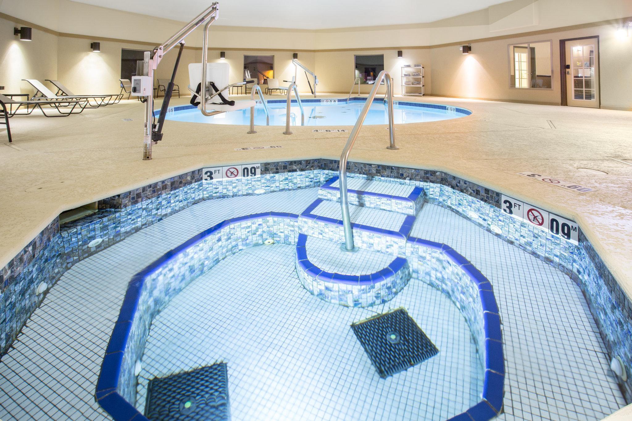 Holiday Inn Express And Suites Hotel - Pauls Valley By Ihg Kültér fotó